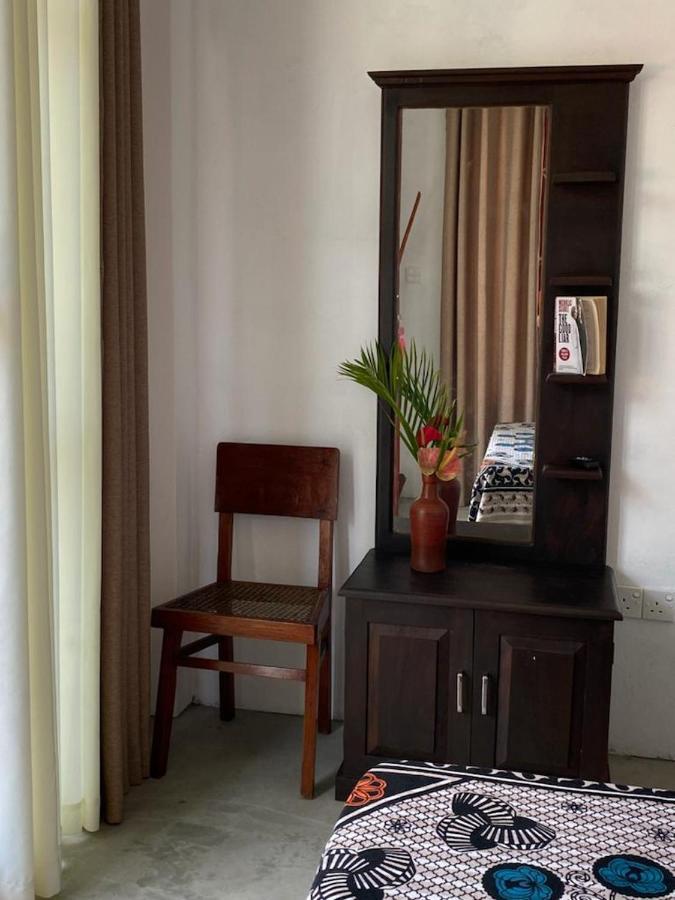 Light House Beach Home Matara Eksteriør bilde