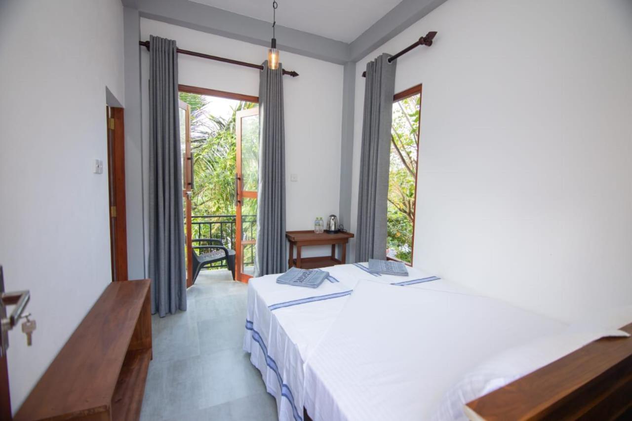 Light House Beach Home Matara Rom bilde